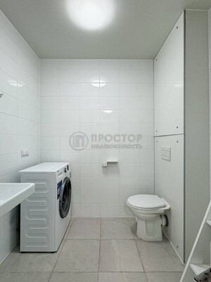 Продам двухкомнатную (2-комн.) квартиру, Складочная ул, 2, Москва г