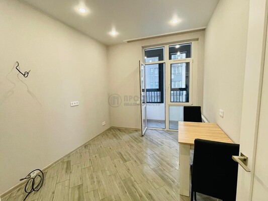 Продам однокомнатную (1-комн.) квартиру, Бартеневская ул, 18к2, Москва г