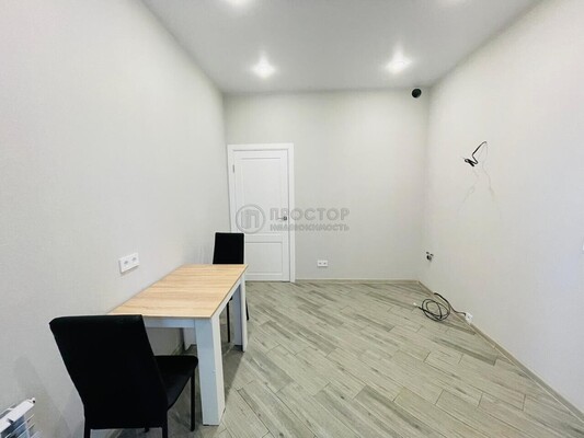 Продам однокомнатную (1-комн.) квартиру, Бартеневская ул, 18к2, Москва г