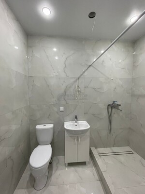 Продам однокомнатную (1-комн.) квартиру, Бартеневская ул, 18к2, Москва г