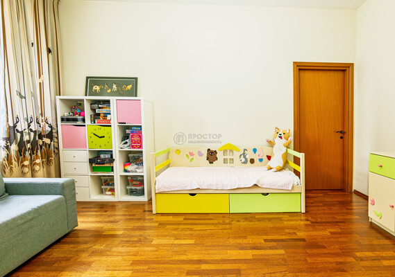 Продам трехкомнатную (3-комн.) квартиру, Гиляровского ул, 62, Москва г