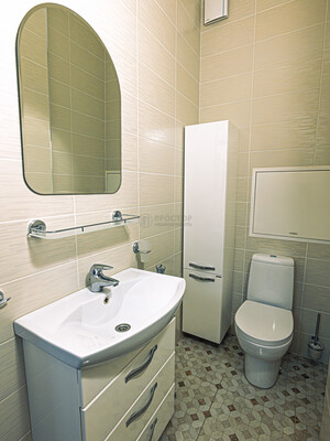 Продам трехкомнатную (3-комн.) квартиру, Гиляровского ул, 62, Москва г