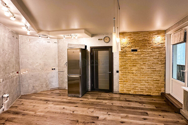 Продам двухкомнатную (2-комн.) квартиру, Игоря Мерлушкина ул, 2, Красногорск г