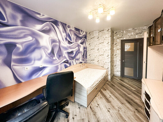 Продам двухкомнатную (2-комн.) квартиру, Игоря Мерлушкина ул, 2, Красногорск г