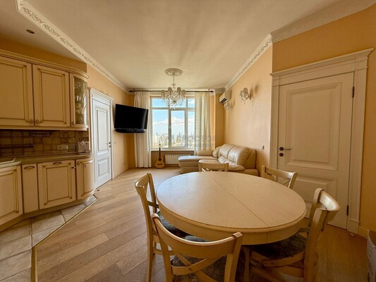 Продам двухкомнатную (2-комн.) квартиру, Астрадамский проезд, 4Ак2, Москва г