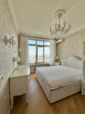 Продам двухкомнатную (2-комн.) квартиру, Астрадамский проезд, 4Ак2, Москва г