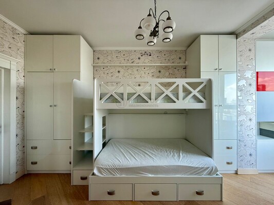 Продам двухкомнатную (2-комн.) квартиру, Астрадамский проезд, 4Ак2, Москва г