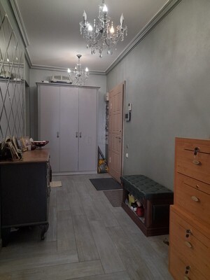 Продам двухкомнатную (2-комн.) квартиру, Бочкова ул, 8, Москва г