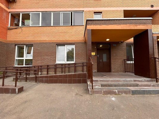 Продам двухкомнатную (2-комн.) квартиру, Троицкая ул, 3, Павлино д