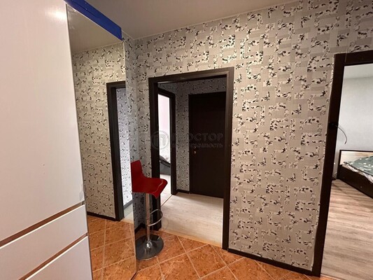 Продам двухкомнатную (2-комн.) квартиру, Троицкая ул, 3, Павлино д