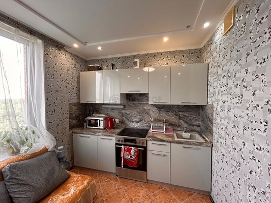 Продам двухкомнатную (2-комн.) квартиру, Троицкая ул, 3, Павлино д