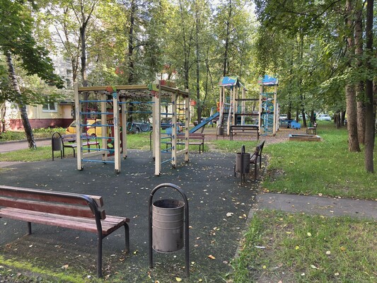 Продам трехкомнатную (3-комн.) квартиру, 13-я Парковая ул, 20к1, Москва г
