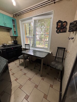 Продам трехкомнатную (3-комн.) квартиру, 13-я Парковая ул, 20к1, Москва г