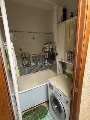 Продам трехкомнатную (3-комн.) квартиру, 13-я Парковая ул, 20к1, Москва г