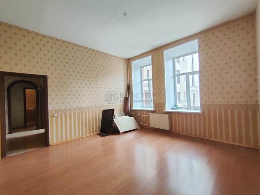 Продам двухкомнатную (2-комн.) квартиру, Брюсов пер, 2/14с2, Москва г