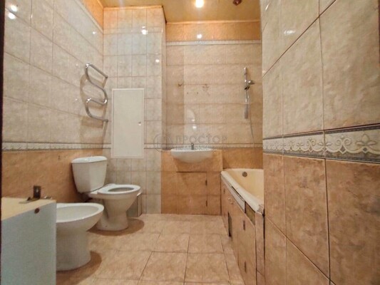 Продам двухкомнатную (2-комн.) квартиру, Брюсов пер, 2/14с2, Москва г