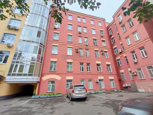 Продам двухкомнатную (2-комн.) квартиру, Брюсов пер, 2/14с2, Москва г