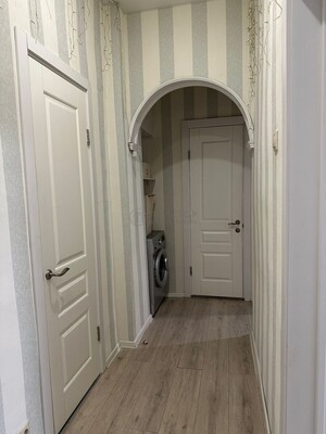 Продам двухкомнатную (2-комн.) квартиру, Волжский б-р, 10/18, Москва г