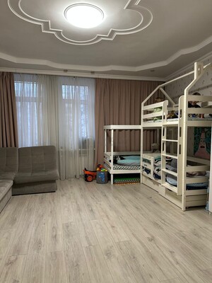 Продам двухкомнатную (2-комн.) квартиру, Волжский б-р, 10/18, Москва г
