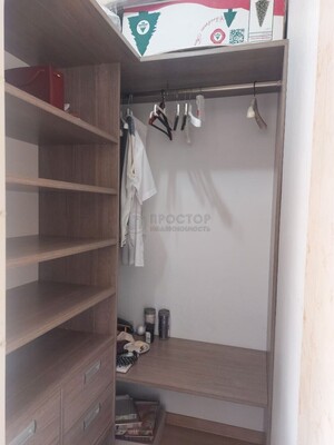 Продам двухкомнатную (2-комн.) квартиру, Будённого пр-кт, 26к2, Москва г