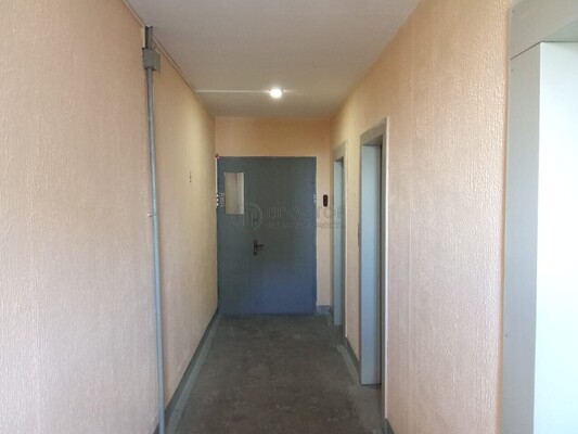 Продам двухкомнатную (2-комн.) квартиру, Мусы Джалиля ул, 38к1, Москва г