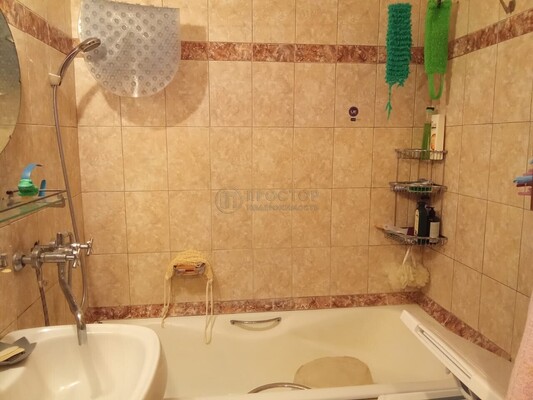 Продам двухкомнатную (2-комн.) квартиру, Мусы Джалиля ул, 38к1, Москва г