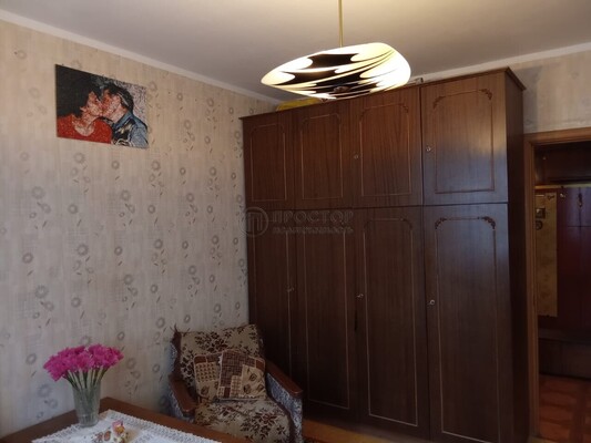 Продам двухкомнатную (2-комн.) квартиру, Мусы Джалиля ул, 38к1, Москва г