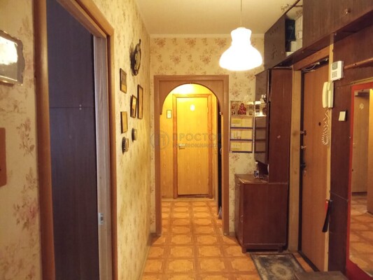 Продам двухкомнатную (2-комн.) квартиру, Мусы Джалиля ул, 38к1, Москва г