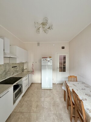 Продам однокомнатную (1-комн.) квартиру, Литературный (Пригород Лесное мкр.) б-р, 4, Мисайлово д