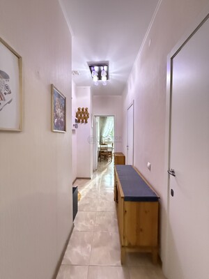 Продам однокомнатную (1-комн.) квартиру, Литературный (Пригород Лесное мкр.) б-р, 4, Мисайлово д