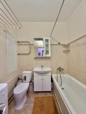 Продам однокомнатную (1-комн.) квартиру, Литературный (Пригород Лесное мкр.) б-р, 4, Мисайлово д