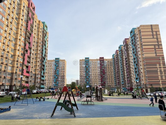 Продам однокомнатную (1-комн.) квартиру, Литературный (Пригород Лесное мкр.) б-р, 4, Мисайлово д