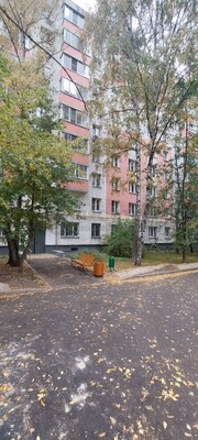 Продам двухкомнатную (2-комн.) квартиру, 16-я Парковая ул, 18, Москва г