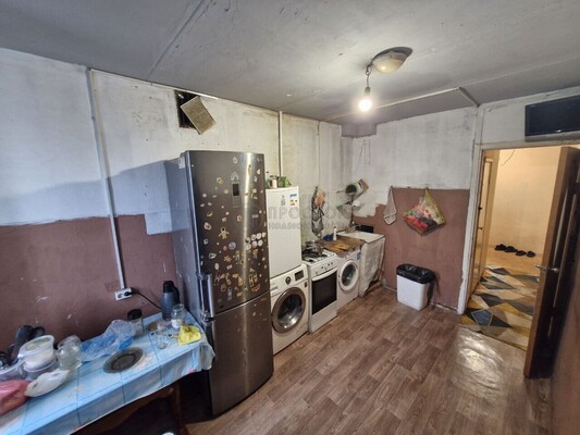 Продам однокомнатную (1-комн.) квартиру, Туристская ул, 31к1, Москва г