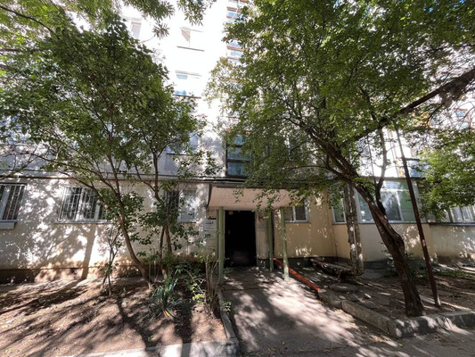 Продам двухкомнатную (2-комн.) квартиру, Беспалова ул, 29, Симферополь г