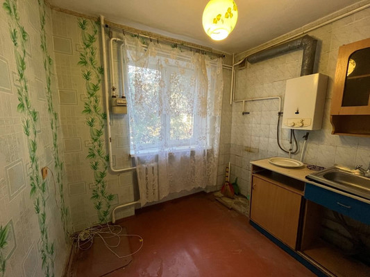 Продам двухкомнатную (2-комн.) квартиру, Беспалова ул, 29, Симферополь г