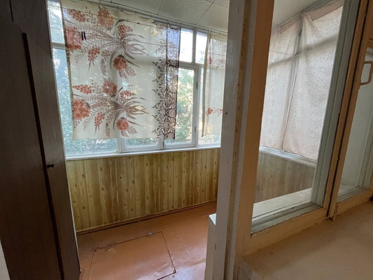 Продам двухкомнатную (2-комн.) квартиру, Беспалова ул, 29, Симферополь г