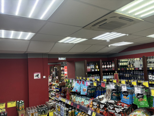 Продам торговое помещение 100 м2, Карла Маркса ул, 111, Сыктывкар г