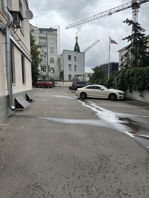 Продам многокомнатную квартиру, Пожарский пер, 8, Москва г