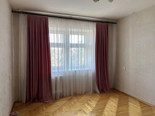 Продам двухкомнатную (2-комн.) квартиру, Кремлёвская ул, 26А, Йошкар-Ола г