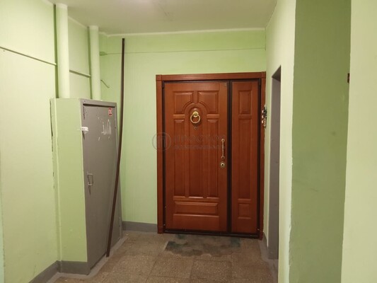 Продам однокомнатную (1-комн.) квартиру, Волоколамское ш, 41к1, Москва г