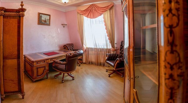 Продам многокомнатную квартиру, Гиляровского ул, 7, Москва г