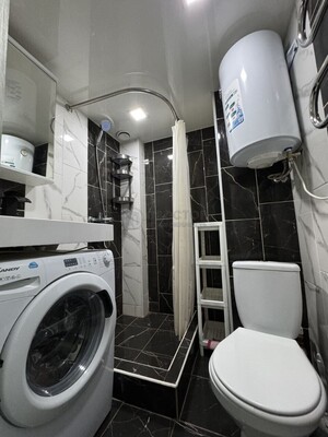 Продам однокомнатную (1-комн.) квартиру, Варшавское ш, 17с5, Москва г
