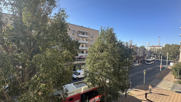Продам многокомнатную квартиру, Советская ул, 47а, Ростов-на-Дону г