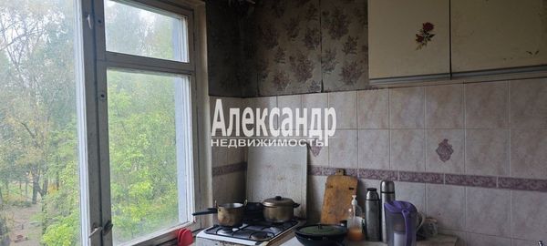 Продам трехкомнатную (3-комн.) квартиру, Тимуровская ул, 24к1, Санкт-Петербург г