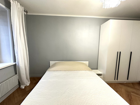 Продам многокомнатную квартиру, Чистопольская ул, 10/8, Казань г