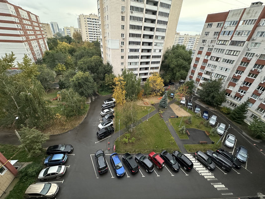 Продам многокомнатную квартиру, Чистопольская ул, 10/8, Казань г