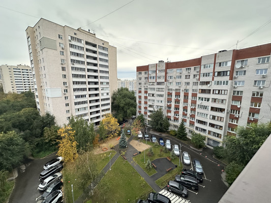 Продам многокомнатную квартиру, Чистопольская ул, 10/8, Казань г