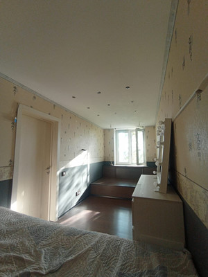 Продам трехкомнатную (3-комн.) квартиру, Железнодорожная ул, 66, Тярлево п