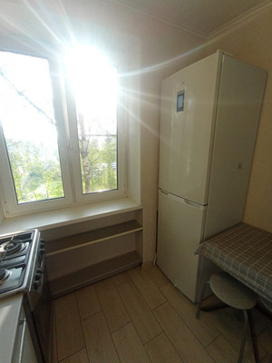 Продам трехкомнатную (3-комн.) квартиру, Железнодорожная ул, 66, Тярлево п